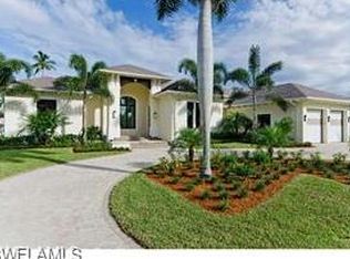 1505 Bluefin Ct, Naples, FL 34102
