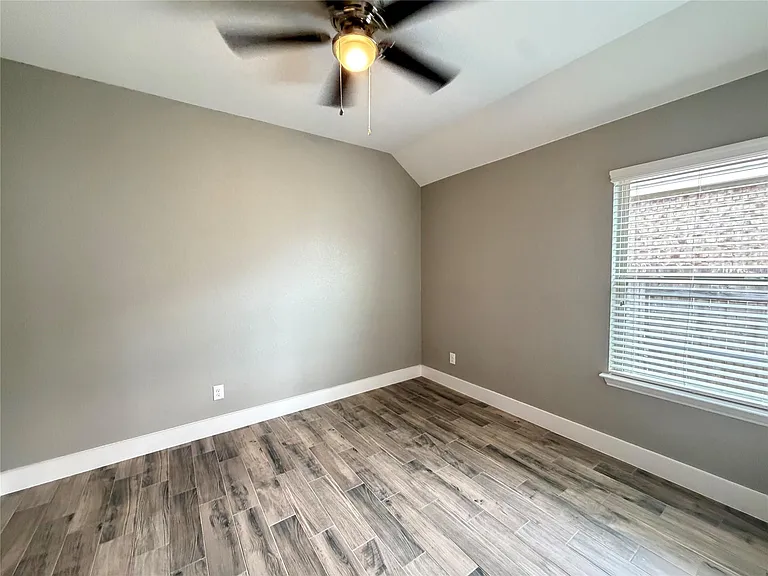 3328 Lauren Nicole Ln — Photo 16