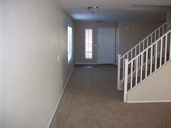 3rd image of 2152 E Vista Bonita Dr