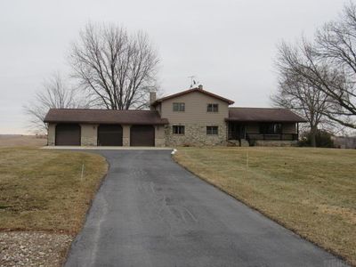21726 Stone Bridge Rd, Monticello, IA, 52310
