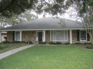 1541 Sherwood Forest Blvd, Baton Rouge, LA 70815