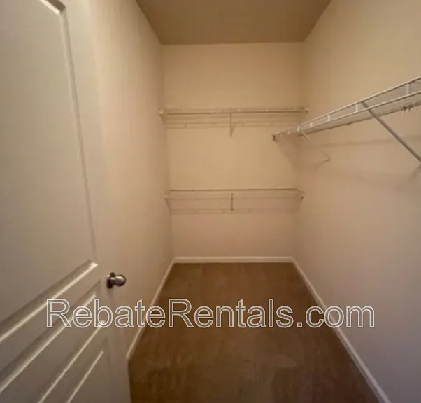 8290 Gate Pkwy W #142 — Photo 6