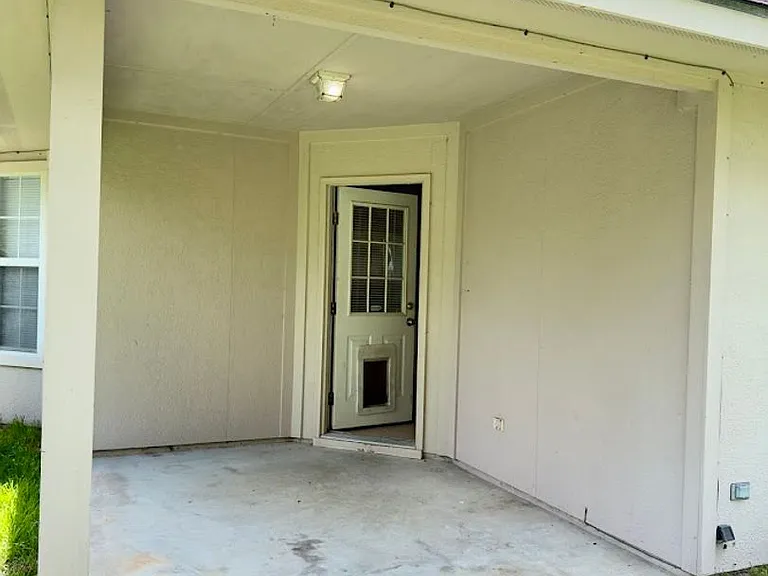 105 Honeysuckle Rd — Photo 19