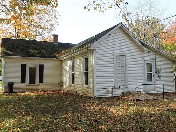 3rd image of 502 Illinois St