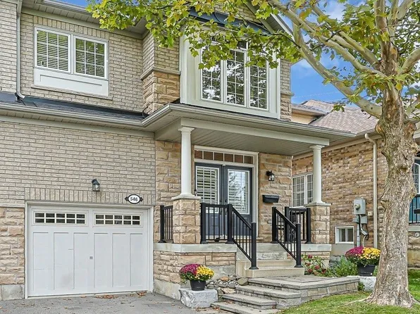 546 Tapestry Ln, Newmarket, ON L3X 3C9