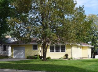 346 McIndoe St, Owatonna, MN 55060