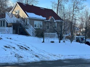 158 Houghton St, Worcester, MA 01604