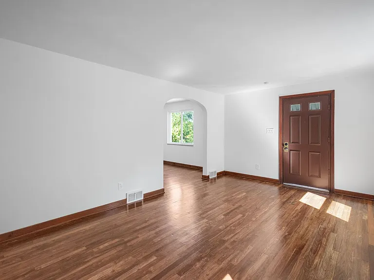 5744 Poketa Rd — Photo 16