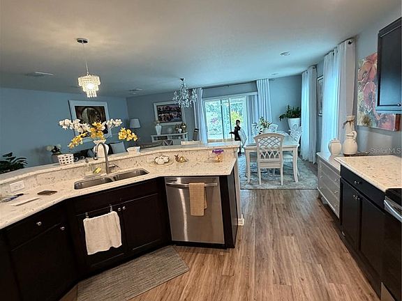5th image of 3024 Fieldwood Cir