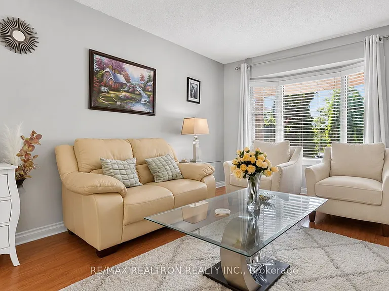116 Andona Cres — Photo 14