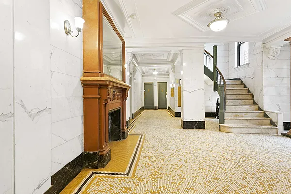 Rented by Compass | media 12