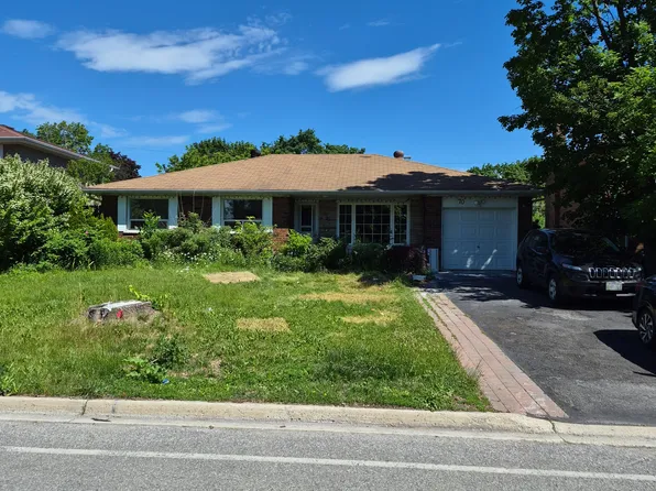 70 Southdale Dr, Markham, ON L3P 1J8