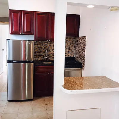 Rented by Level Group | media 13