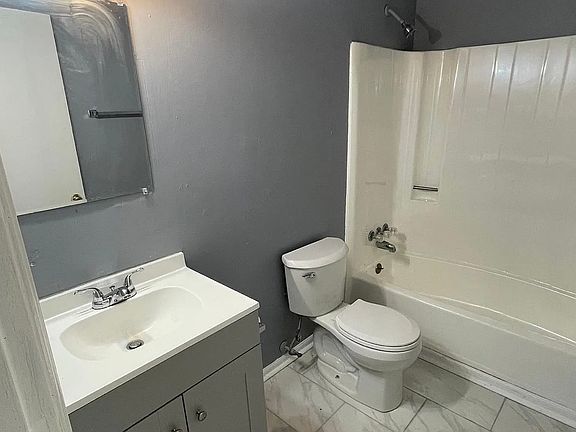 4th image of 3230 Flanders Ave APT 5