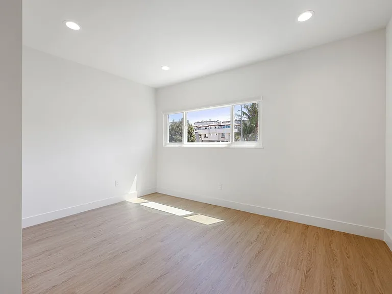 Sea Skiff Apartments Best Ocean View in Hermosa Beach — Photo 23