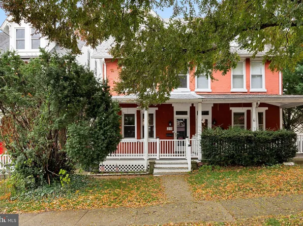 211 E 7th Ave, Conshohocken, PA 19428