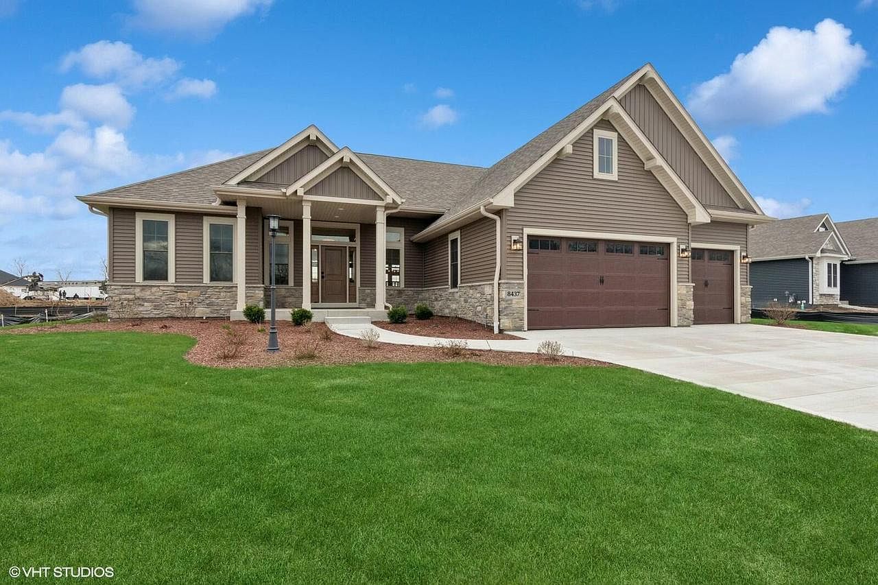 Crestview Racine Wi 8437 Creek View LANE, Racine, WI 53406 | MLS #1914107 | Zillow
