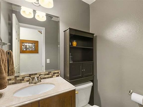 5th image of 6852 Citriadora Ct