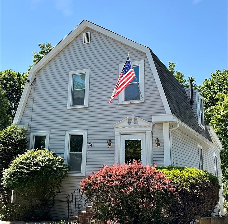 1st image of 65 Oak St