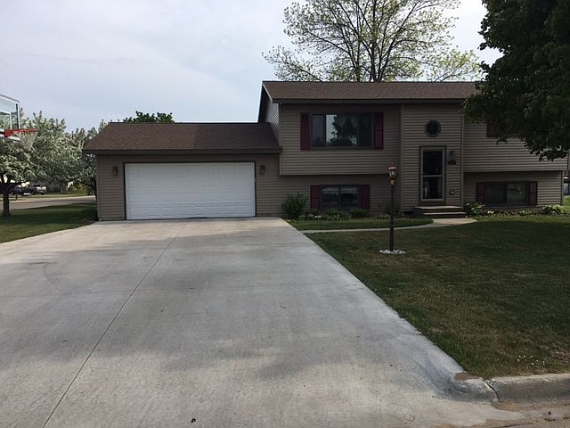 1st image of 2001 25th Ave
