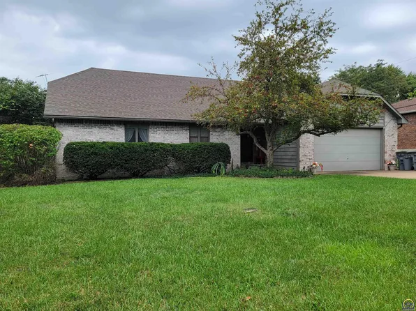 2225 Redwood Ave, Emporia, KS 66801