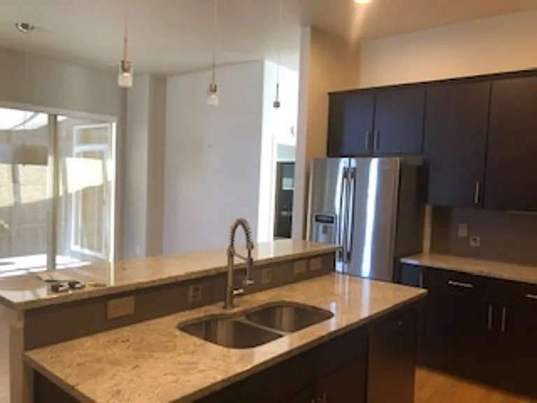 2381 Hecla Dr — Photo 29
