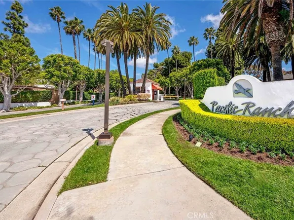 19352 Bluefish Ln Unit 102, Huntington Beach, CA 92648