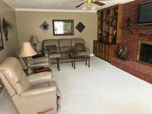 5th image of 11411 Semillon Ln