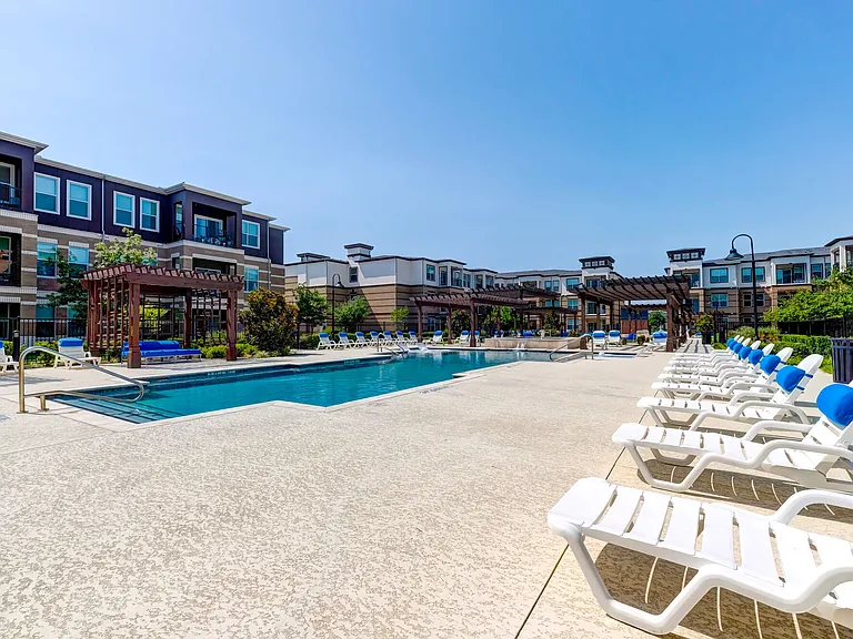McKinney Square — Photo 16