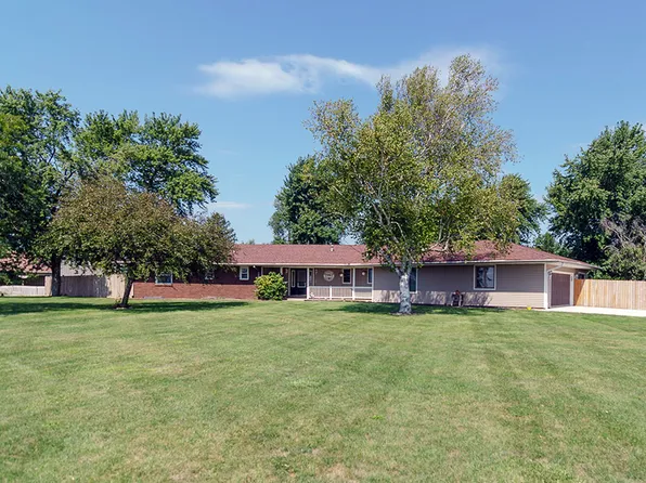 601 County Road 1500e Rd, Tolono, IL 61880