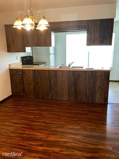 29B Fox Meadow dining rm