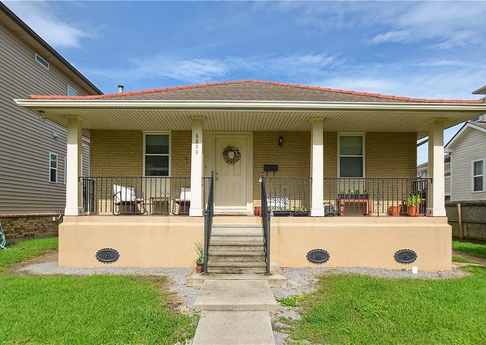 1st image of 6857-59 Vicksburg Ct