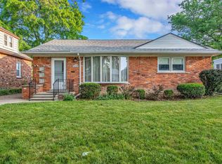22720 Mylls St, Saint Clair Shores, MI 48081