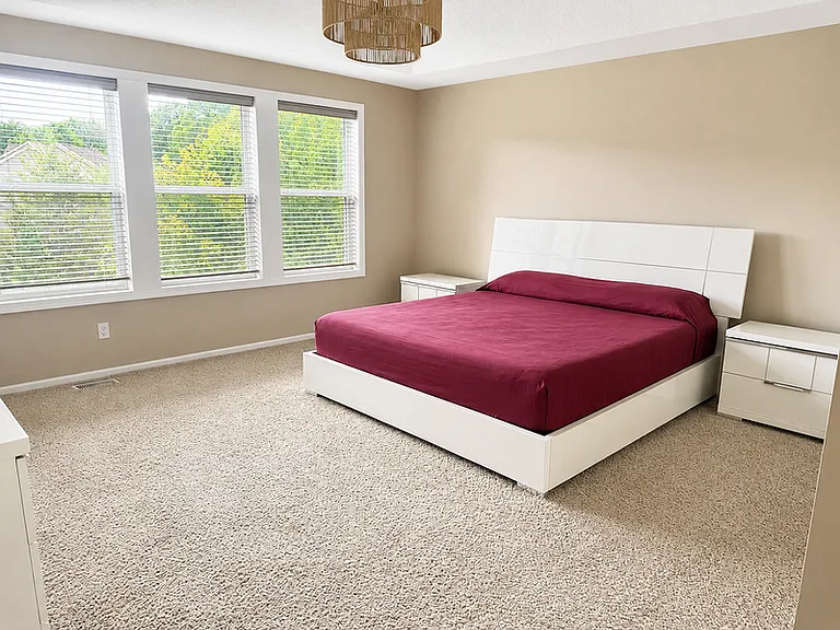 4720 Palmer Ct — Photo 8