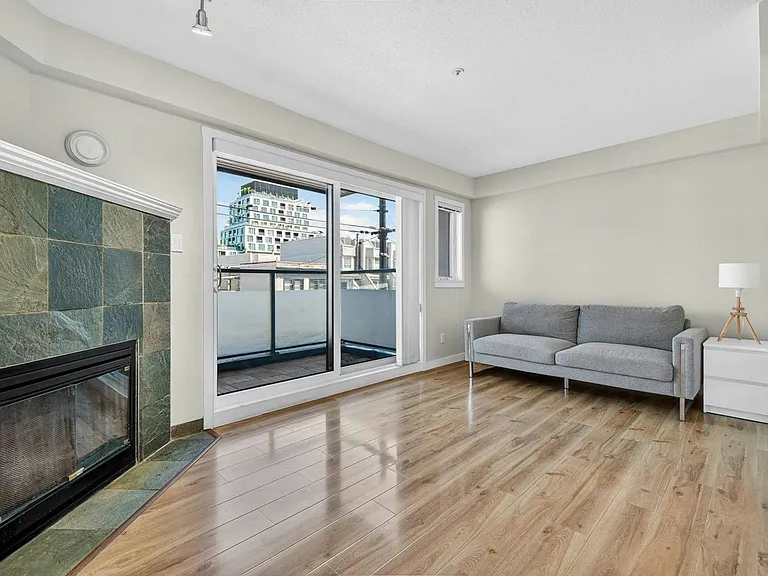3788 W 10th Ave — Photo 10