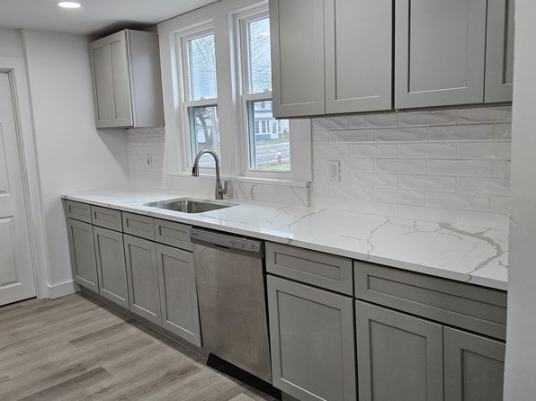 109 Sand Creek Rd FLOOR 1