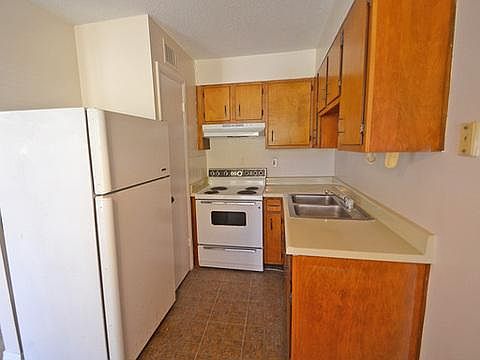 2nd image of 2016 E 131st Ave APT 1