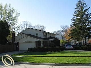 2nd image of 27250 Bradford Ln