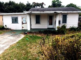 882 NW 108th St, Miami, FL 33168