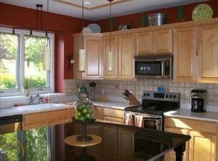 6497 Southampton Dr, Clarkston, MI 48346