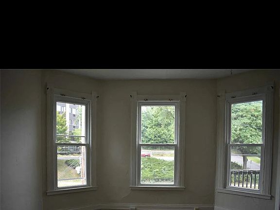 5th image of 703 Lodi St Floor 2