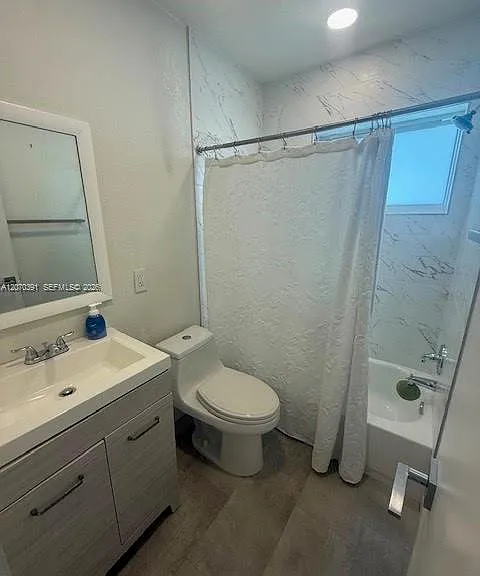 1730 SW 65th Ave — Photo 12