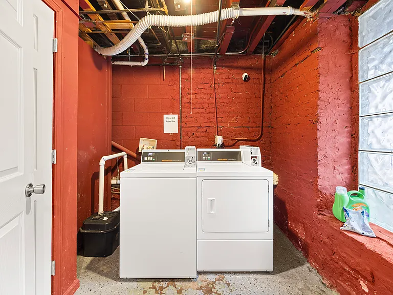 2228 S Wood St #2 — Photo 11