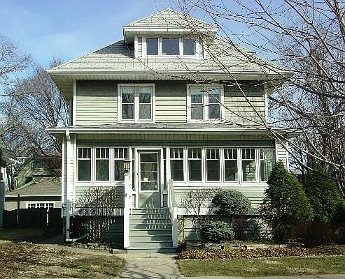 1st image of 632 S Grove Ave