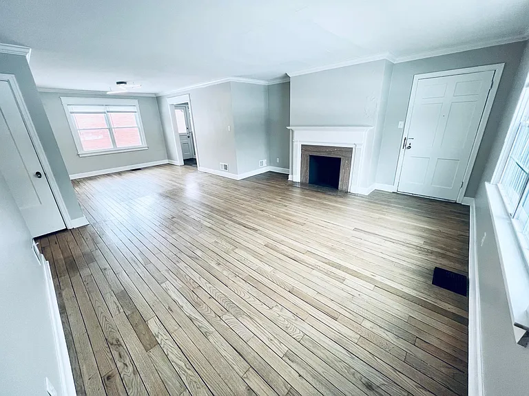 1600 Waltham Rd — Photo 4