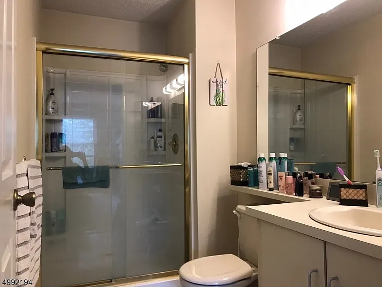 201 Robertson Way — Photo 13