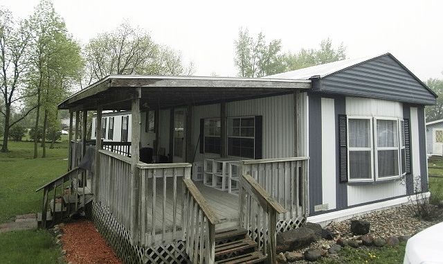 1st image of 213 Brookside Dr