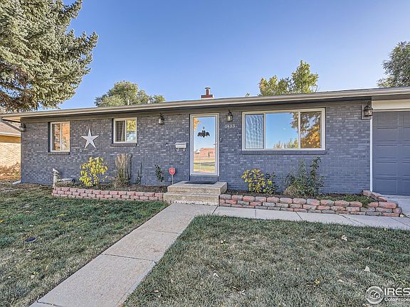 2nd image of 1433 Sanborn Pl