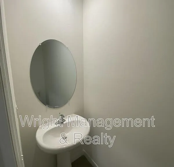 2906 Suncoast Plains Dr — Photo 8