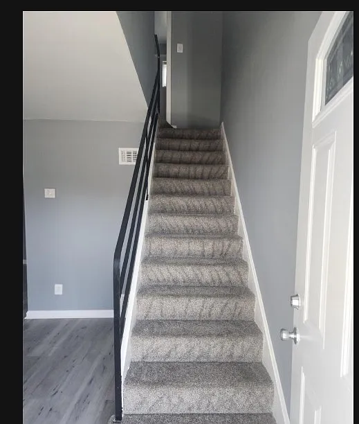 2 bed, 768 sqft, $2,000 — Photo 3